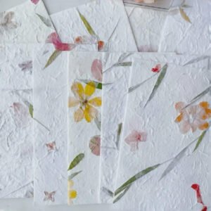 Gift-Wrapping Flower Petal Sheets